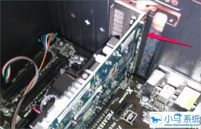 win7��Ļ�ֱ������������أ�